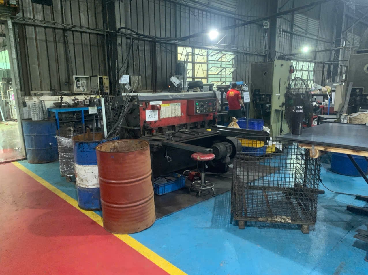 Shearing machine.jpg
